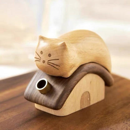 Non Electric Passive Diffuser for Essential Oil, Aromatherapy, and Cat Lovers