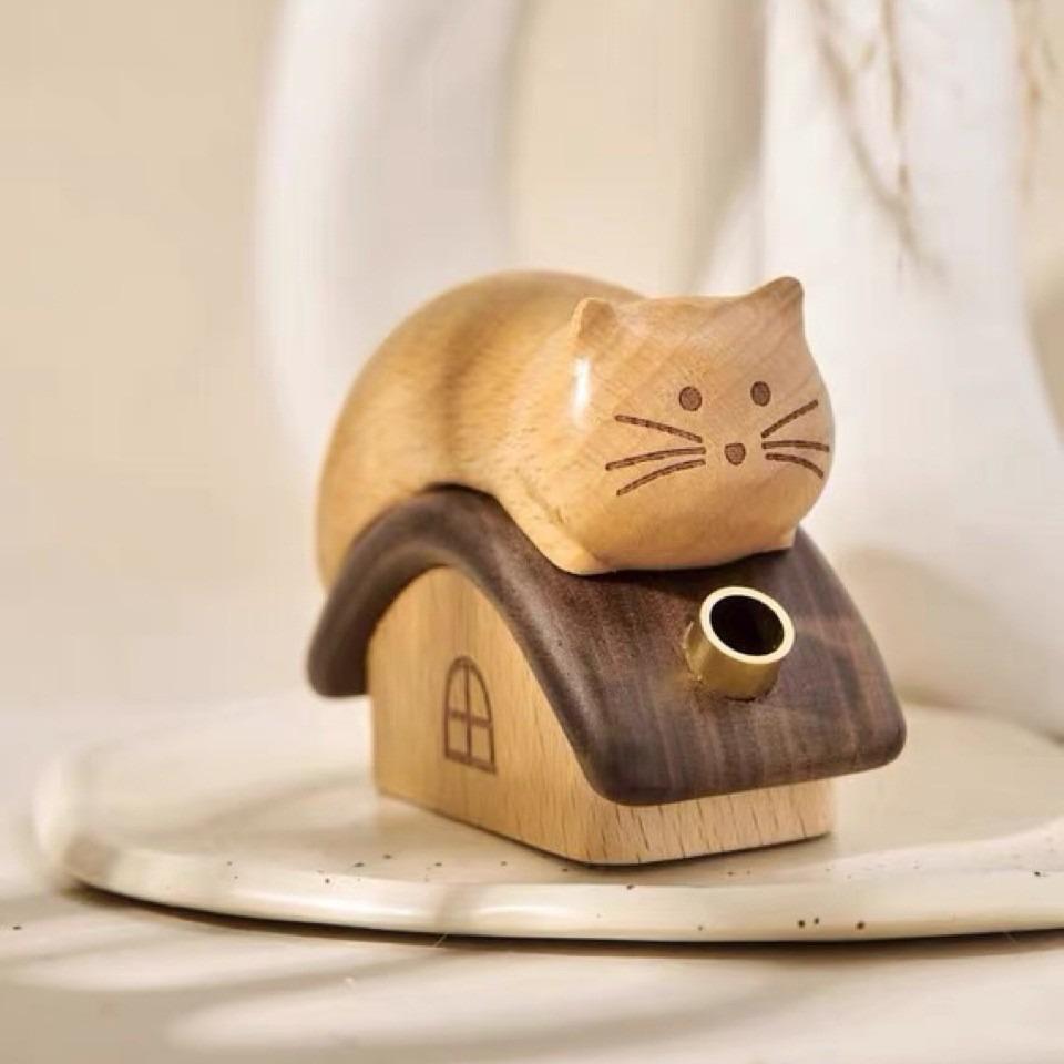 Non Electric Passive Diffuser for Essential Oil, Aromatherapy, and Cat Lovers